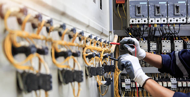 Professional Electrician technician working in Wells, MN